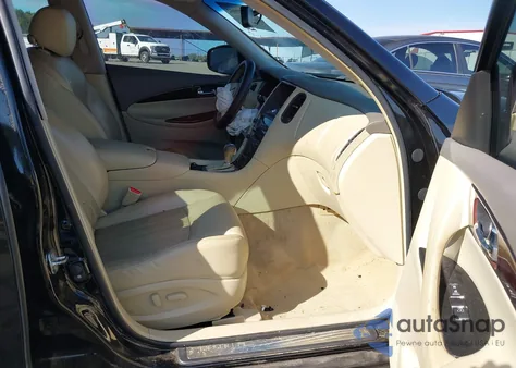 2011 Infiniti Ex35 Journey z USA, uszkodzony, nr VIN JN1AJ0HP1BM800520